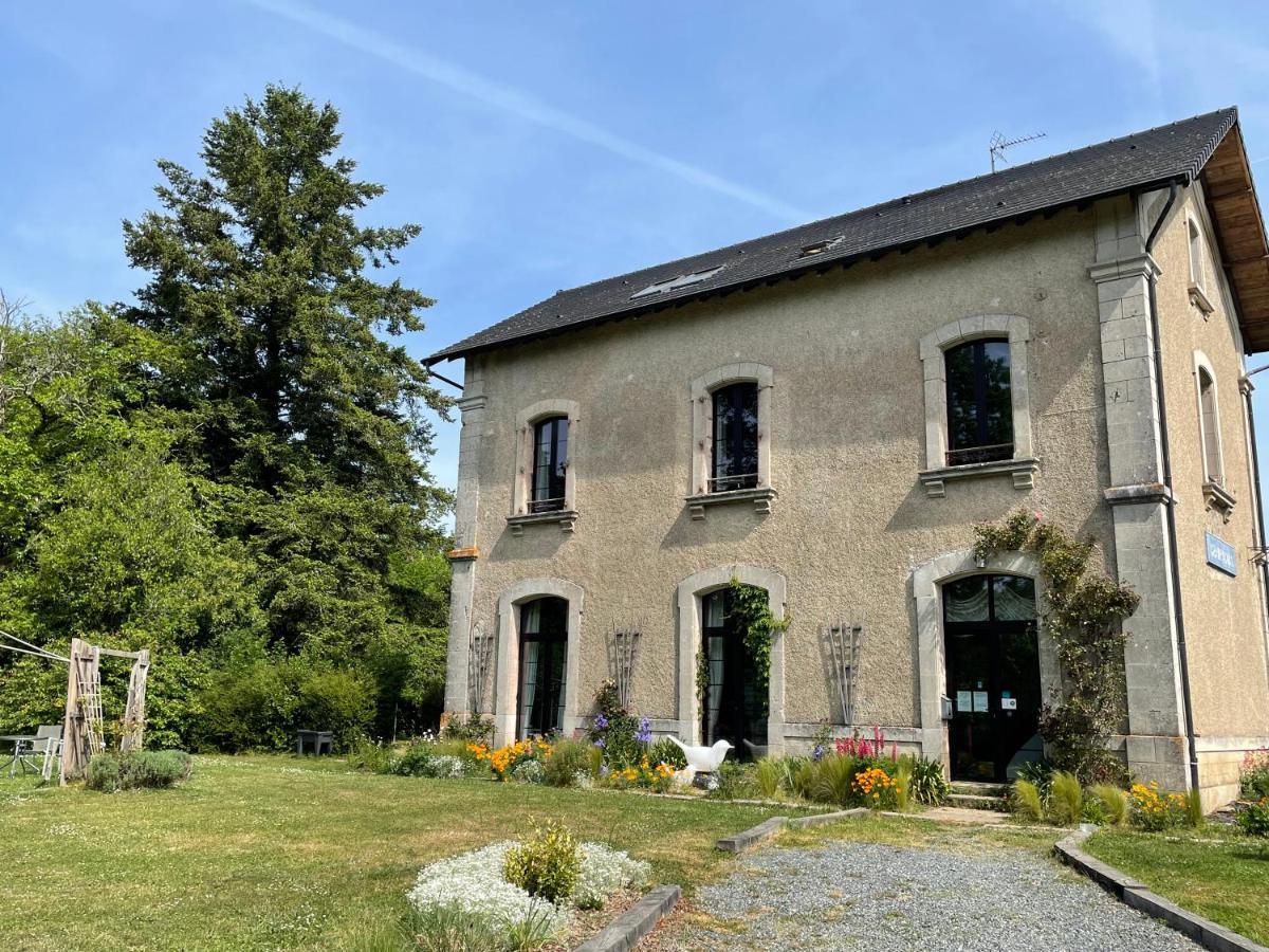 La Gare Aux Oiseaux Champagnac-la-Rivière Exterior foto